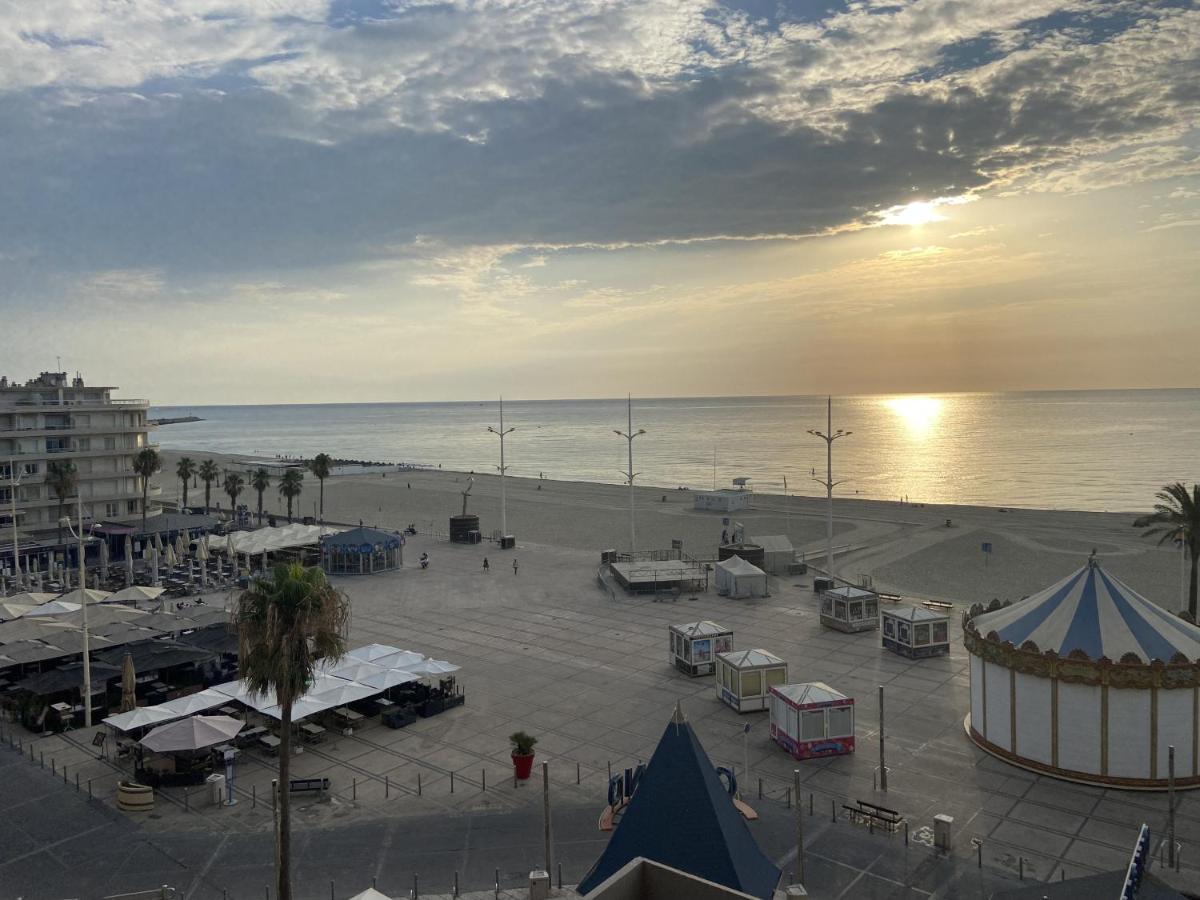 T2 Vue Mer Canet Plage - Le Petit Paradis Exterior foto
